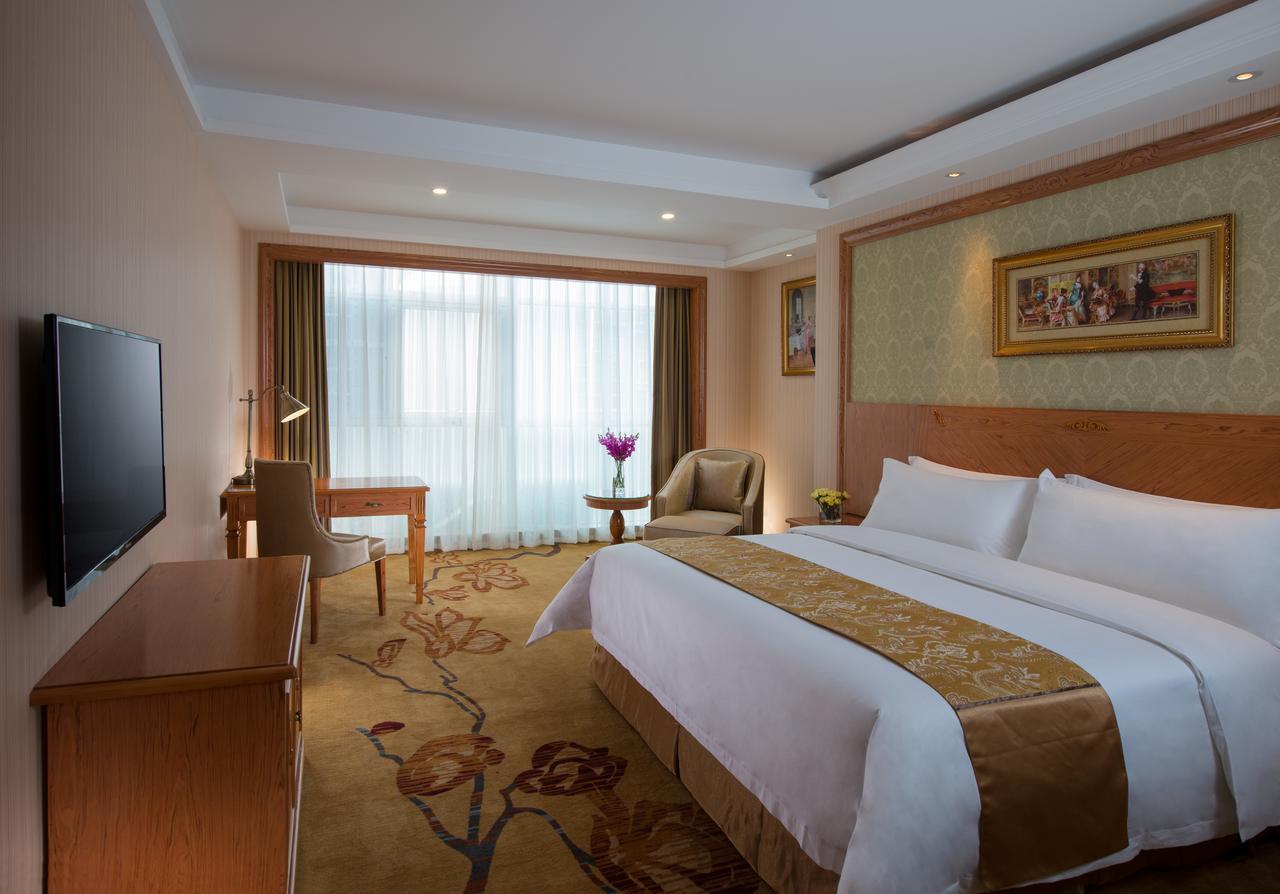 Vienna Hotel Xi'An Railway Station Bagian luar foto