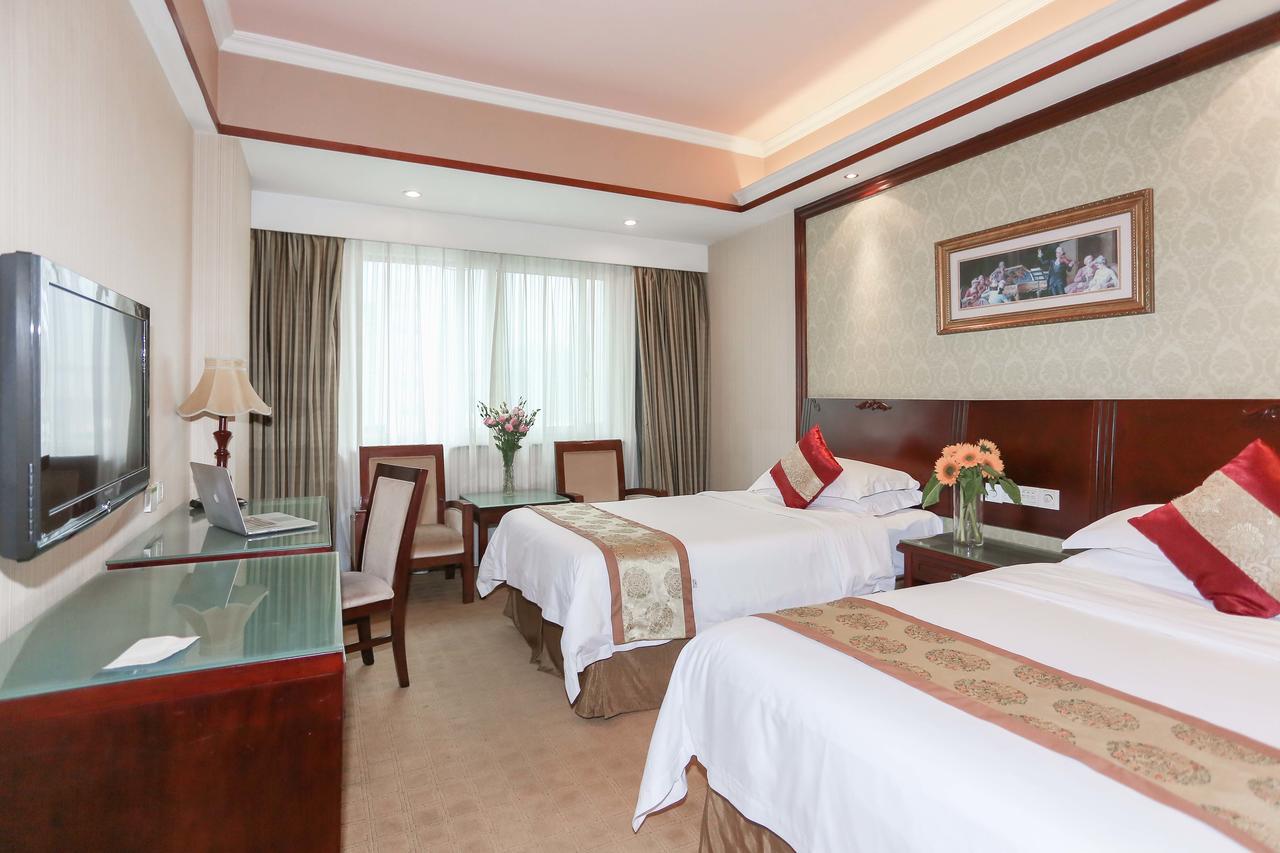 Vienna Hotel Xi'An Railway Station Bagian luar foto